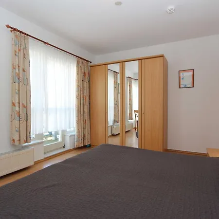 Cc Am Strauchelfeld 4 22 Rudisch *